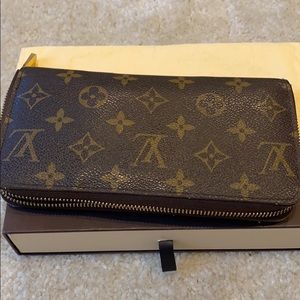 Louis Vuitton wallet